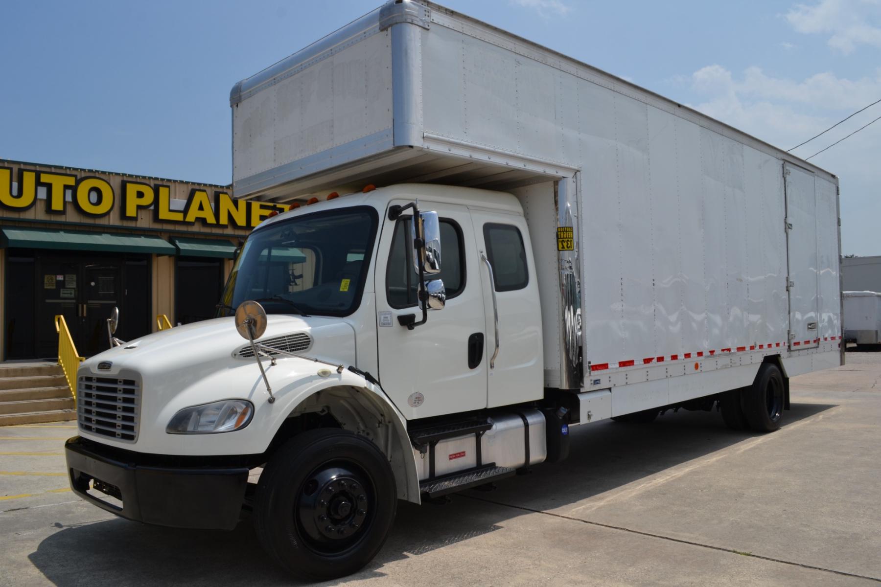 2016 WHITE /GRAY FREIGHTLINER M2-106 with an CUMMINS B6.7L 260HP engine, ALLISON 2500RDS AUTOMATIC transmission, located at 9172 North Fwy, Houston, TX, 77037, (713) 910-6868, 29.887470, -95.411903 - Photo #0
